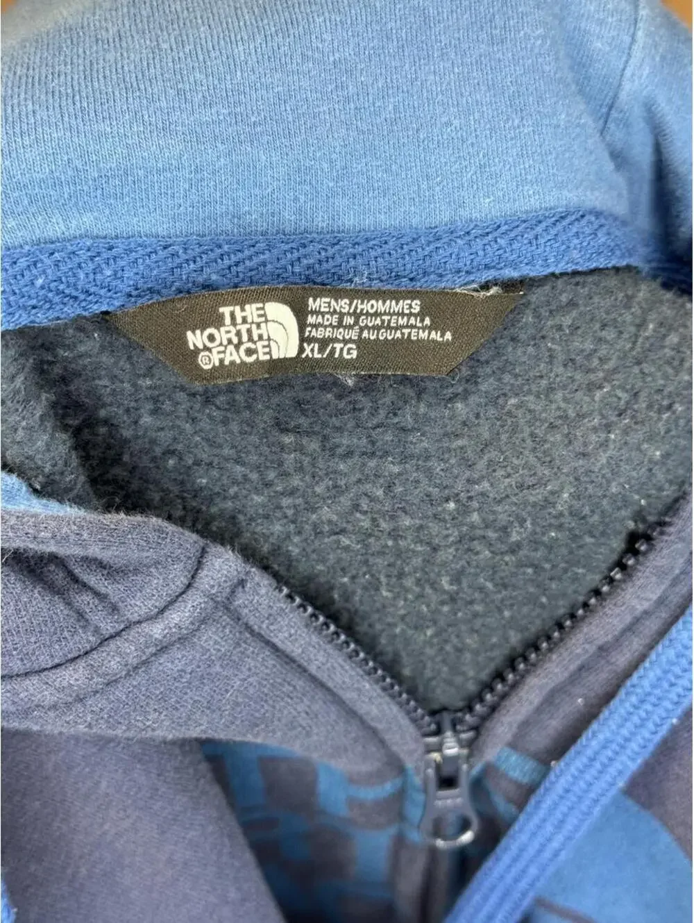 The North Face Full-Zip Hoodie – Men’s XL